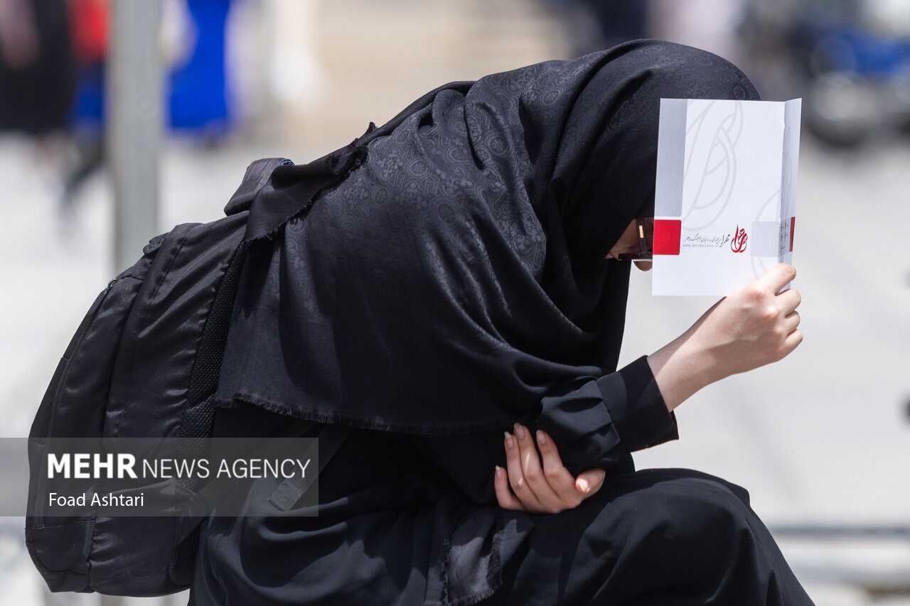 دخل و خرج نمایشگاه کتاب نمیخواند/ ۱۰ میلیارد تومان پول غذا! دخل و خرج نمایشگاه کتاب نمیخواند/ ۱۰ میلیارد تومان پول غذا!