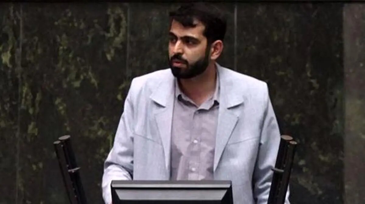 نماینده مجلس: رافائل گروسی یا نمی فهمد یا خودش را به نفهمی زده/ او دست از سیاسی کاری هایش بردارد زیرا نتیجه مطلوبی برایش نخواهد داشت نماینده مجلس: رافائل گروسی یا نمی فهمد یا خودش را به نفهمی زده/ او دست از سیاسی کاری هایش بردارد زیرا نتیجه مطلوبی برایش نخواهد داشت