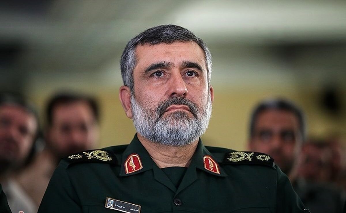 عکسی دیده نشده از سرداران حاجیزاده و محققی عکسی دیده نشده از سرداران حاجیزاده و محققی