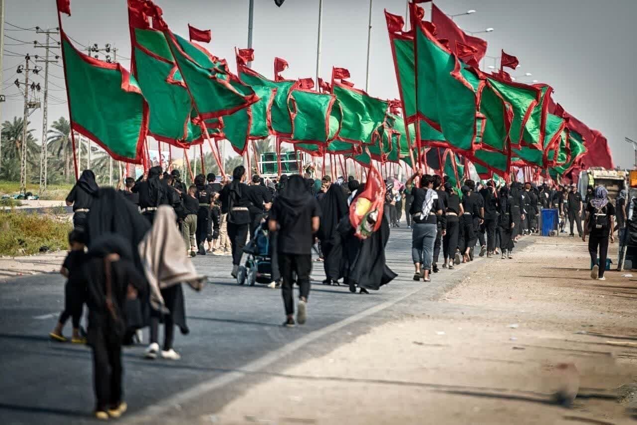 ببینید | عبور از ۳ میلیون زائر کربلا از مرز در گرمای ۴۸ درجه ببینید | عبور از ۳ میلیون زائر کربلا از مرز در گرمای ۴۸ درجه